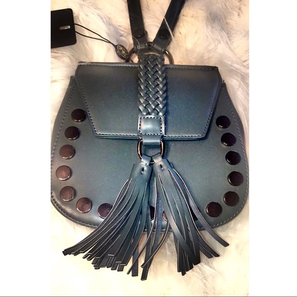 GOING GREEN! - Picture 2 of 4